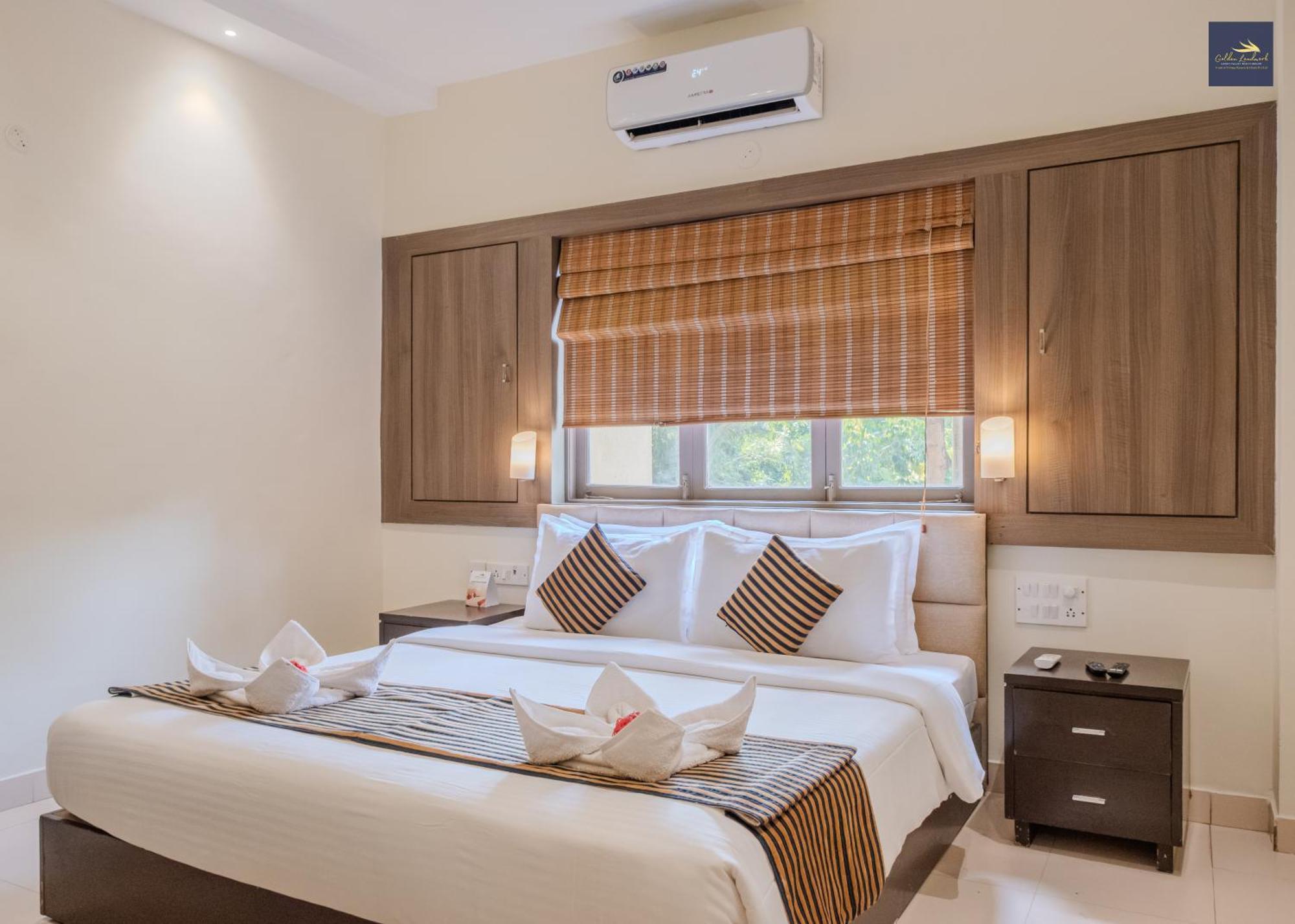 Golden Landmark Green Valley Beach Resort Dona Paula Esterno foto